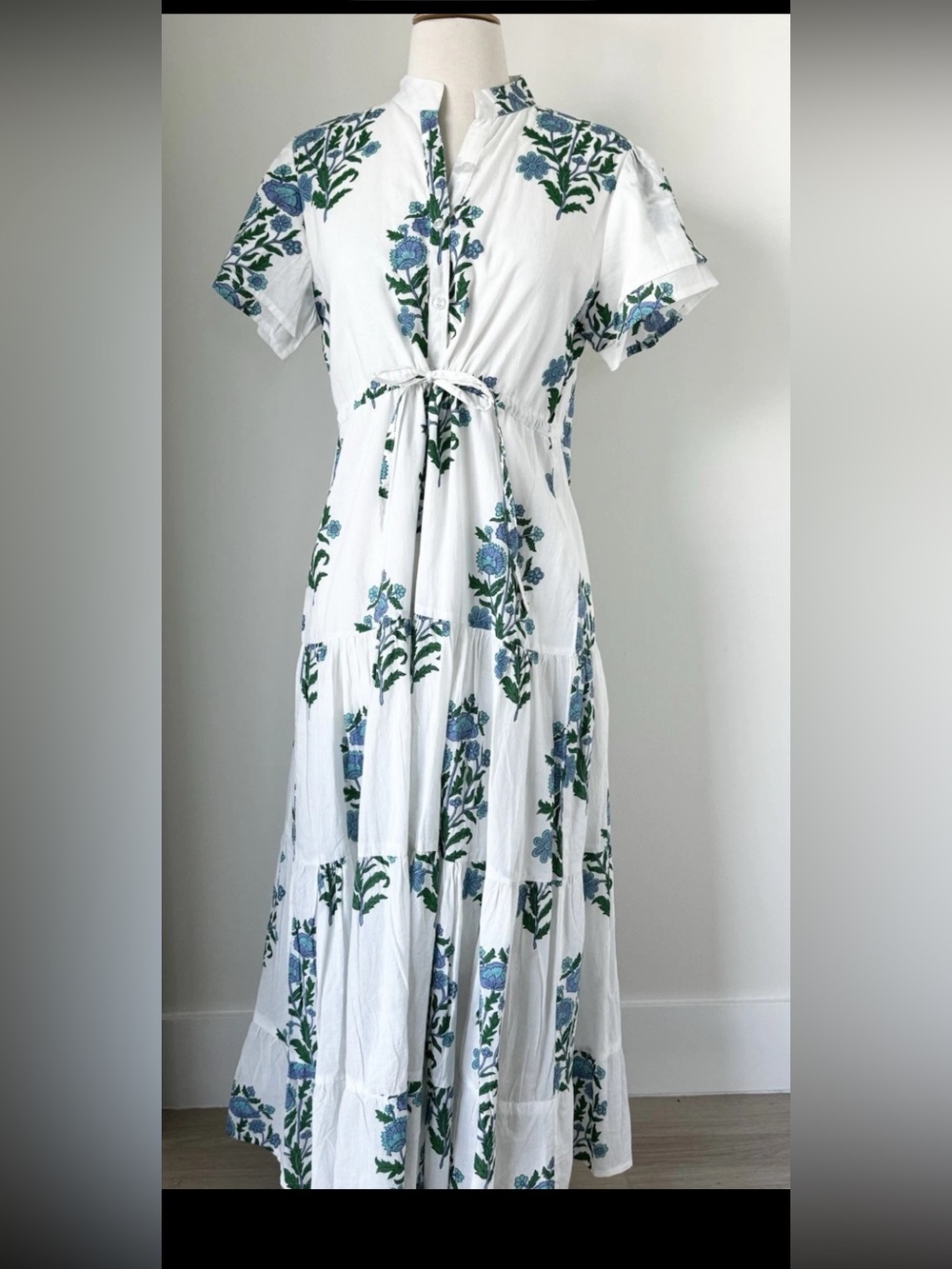 Victoria Dunn Magnolia Flutter Sleeve White Block Print Dress